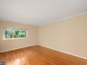 11721 Karbon Hill Court T2, Reston VA 20191