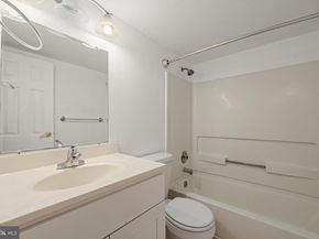 11721 Karbon Hill Court T2, Reston VA 20191