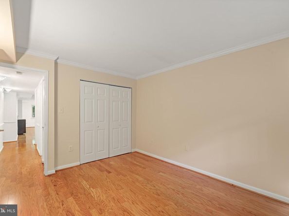 11721 Karbon Hill Court T2, Reston VA 20191