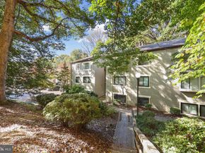11721 Karbon Hill Court T2, Reston VA 20191