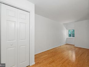 11721 Karbon Hill Court T2, Reston VA 20191