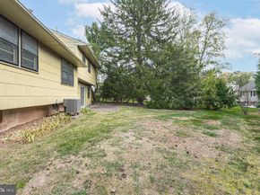 797 Monaco Drive, Warrington PA 18976