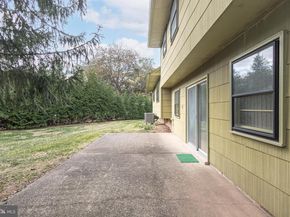 797 Monaco Drive, Warrington PA 18976