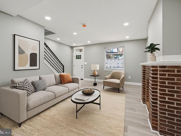 4542 Sansom Street, Philadelphia PA 19139