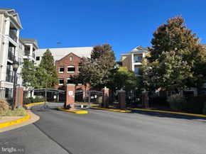 12933 Centre Park Circle 305, Herndon VA 20171