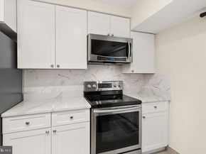 346 Lancaster Square, Sterling VA 20164