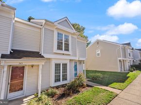 346 Lancaster Square, Sterling VA 20164