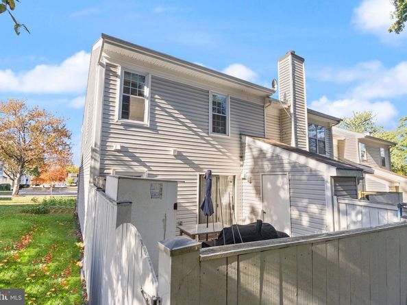 346 Lancaster Square, Sterling VA 20164