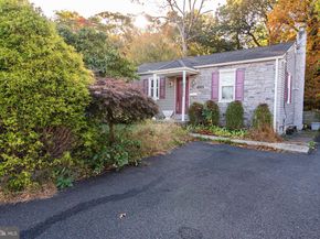 2320 Dixon Avenue, Croydon PA 19021