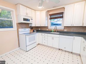 2320 Dixon Avenue, Croydon PA 19021