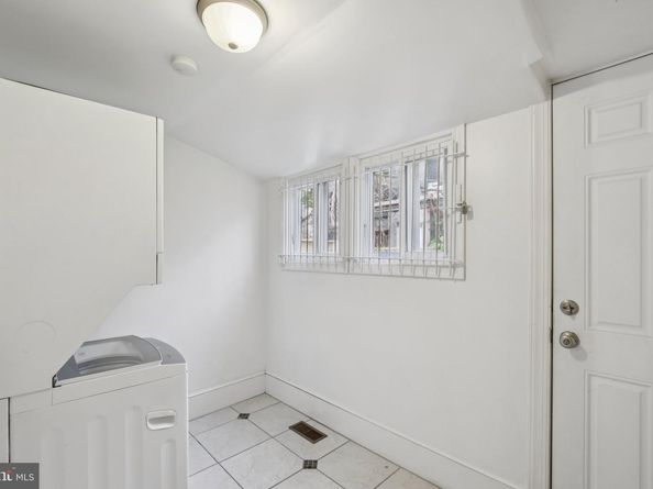 930 French Street, Philadelphia PA 19122