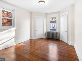 324 Kingston Road, Upper Darby PA 19082