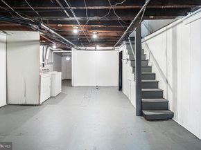 324 Kingston Road, Upper Darby PA 19082