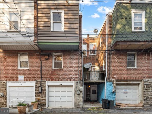 324 Kingston Road, Upper Darby PA 19082