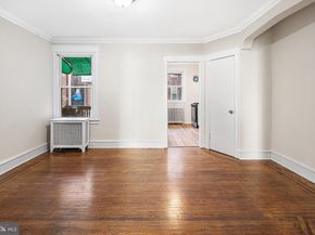 324 Kingston Road, Upper Darby PA 19082