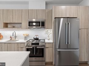 7175 12TH Street NW 421, Washington DC 20012