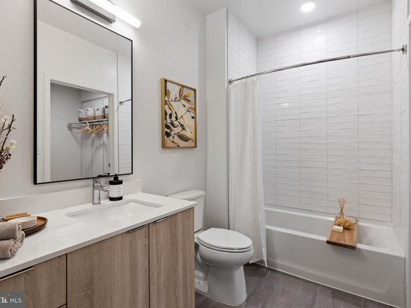 7175 12TH Street NW 421, Washington DC 20012