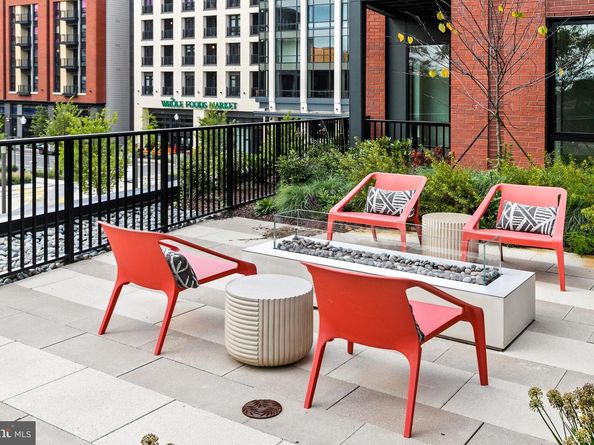 7175 12TH Street NW 421, Washington DC 20012