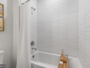 7175 12TH Street NW 421, Washington DC 20012