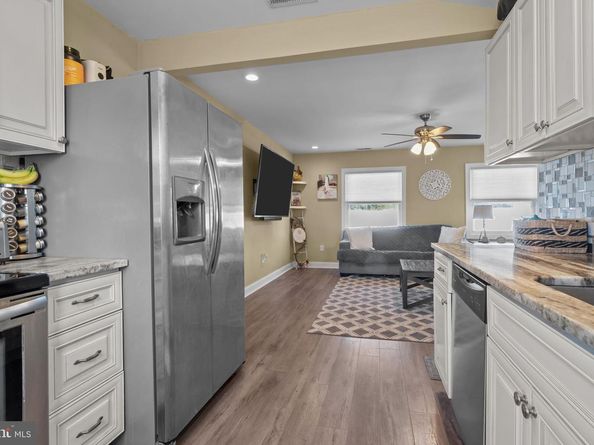 50 Neptune Lane, Levittown PA 19054