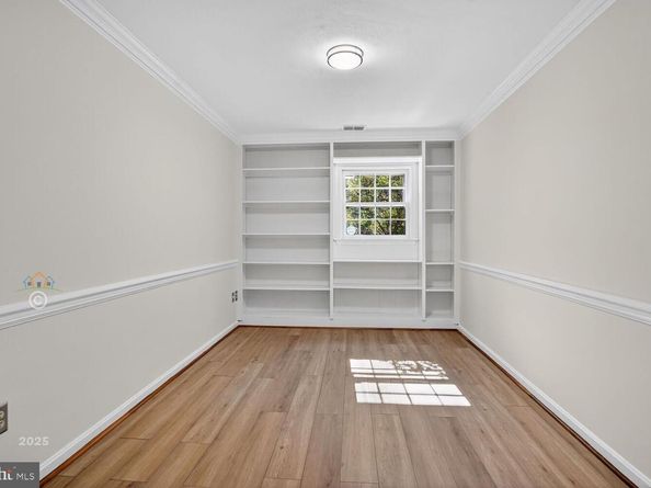 1175 Daleview Drive, Mclean VA 22102