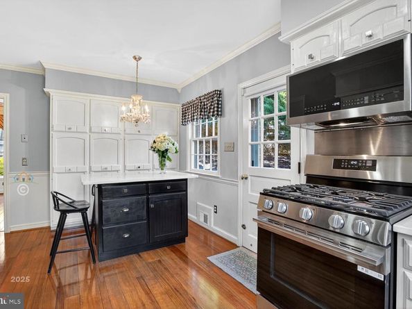 1175 Daleview Drive, Mclean VA 22102