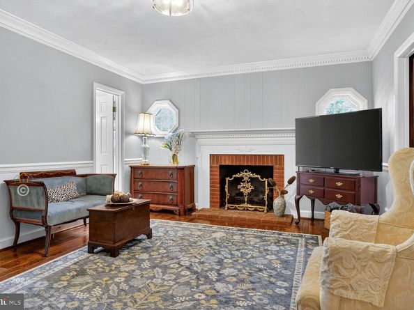 1175 Daleview Drive, Mclean VA 22102