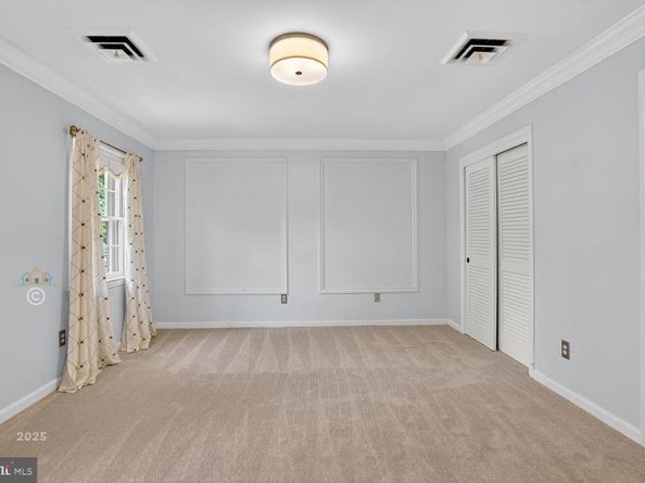 1175 Daleview Drive, Mclean VA 22102