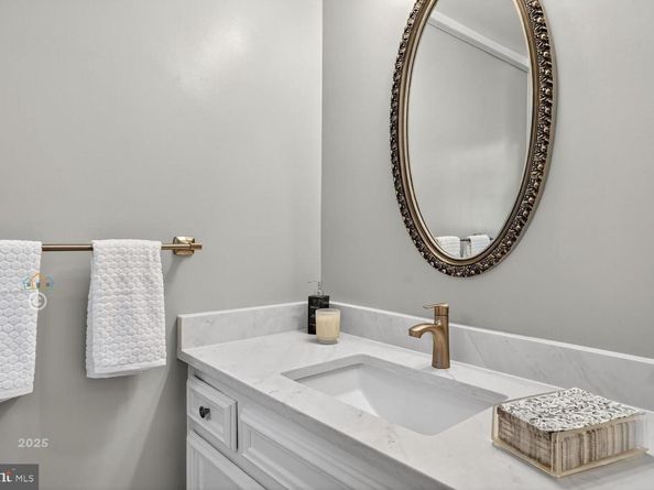 1175 Daleview Drive, Mclean VA 22102