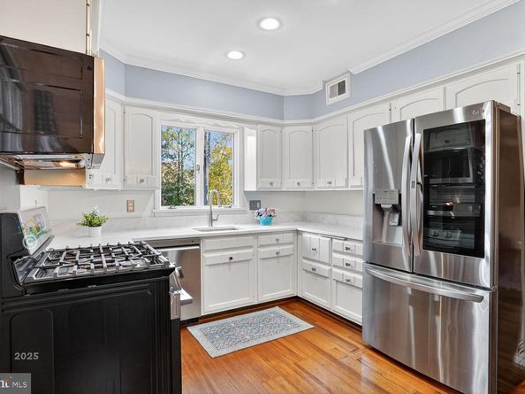 1175 Daleview Drive, Mclean VA 22102