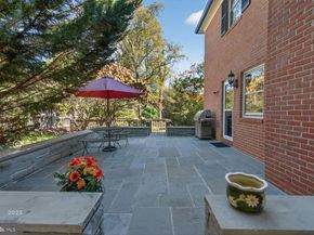 1175 Daleview Drive, Mclean VA 22102