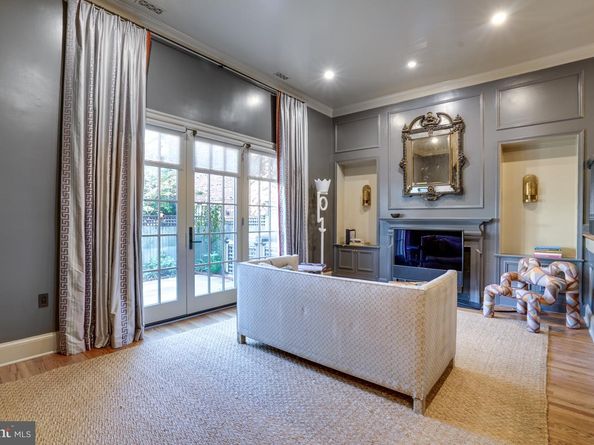 207 Princess Street, Alexandria VA 22314