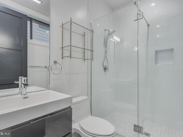 820 Kennedy Street NW 4, Washington DC 20011