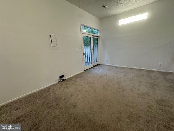 349 Reneau Way, Herndon VA 20170