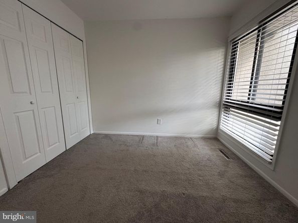 349 Reneau Way, Herndon VA 20170