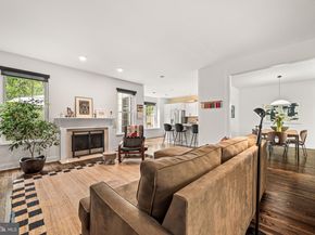 102 Dundee Mills Lane, Wallingford PA 19086