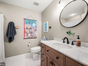 102 Dundee Mills Lane, Wallingford PA 19086