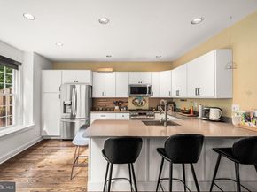 102 Dundee Mills Lane, Wallingford PA 19086