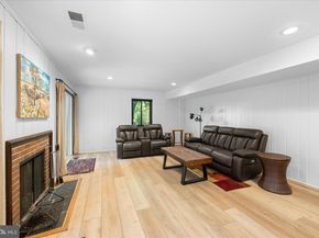 6952 Duncraig Court, Mclean VA 22101