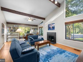 6952 Duncraig Court, Mclean VA 22101