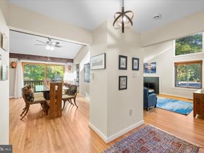 6952 Duncraig Court, Mclean VA 22101
