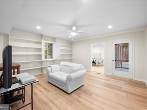 6952 Duncraig Court, Mclean VA 22101