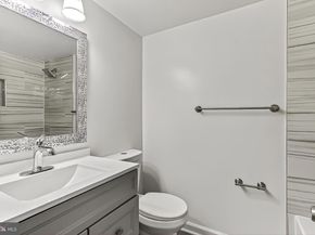 229 W Meadowland Lane, Sterling VA 20164
