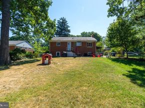 3252 Holly Hill Drive, Falls Church VA 22042