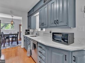 3252 Holly Hill Drive, Falls Church VA 22042