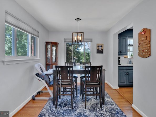 3252 Holly Hill Drive, Falls Church VA 22042