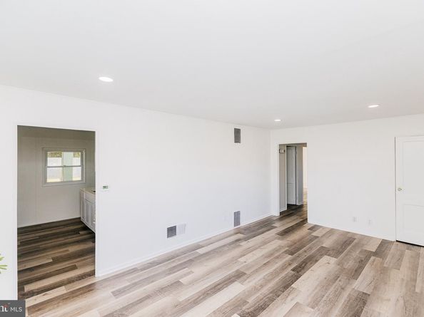 252 N Olds Boulevard, Fairless Hills PA 19030