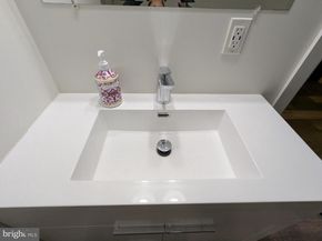 511 N Broad Street 204, Philadelphia PA 19123