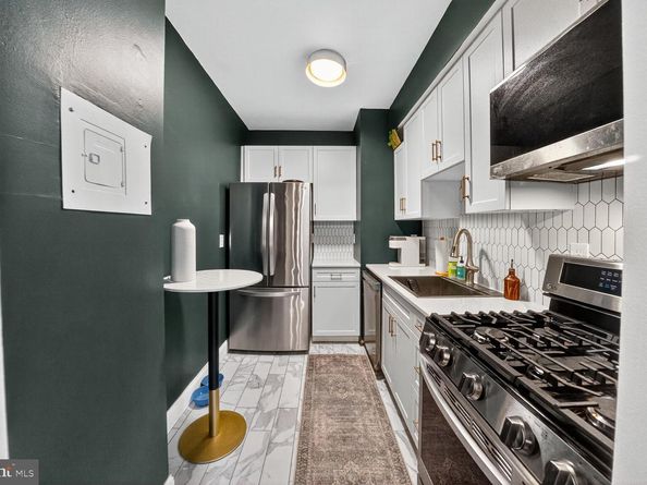 2755 Ordway Street NW 106, Washington DC 20008