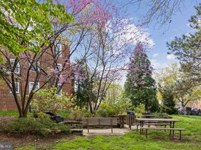 3470 39TH Street NW F678, Washington DC 20016